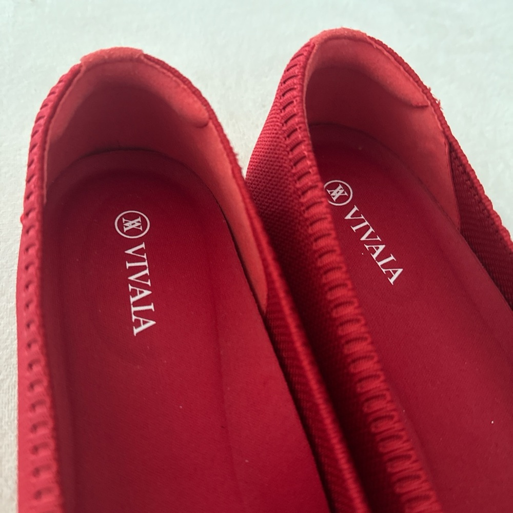 Vivaia Pointed Toe Ballet Flats - Picture 3 of 5